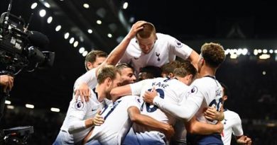 Carragher tin Tottenham có thể vô địch Ngoại hạng Anh 2018/19