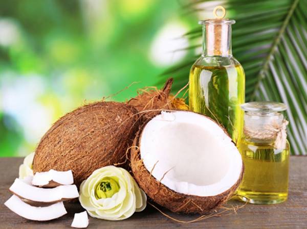 Tác dụng của dầu dừa đối với sức khỏe con người